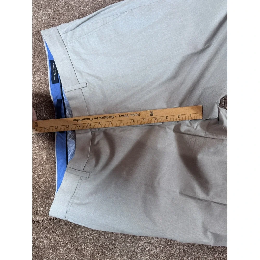 Banana Republic Classic Fit Light Gray Dress Pants‎ Men's Size 34x34